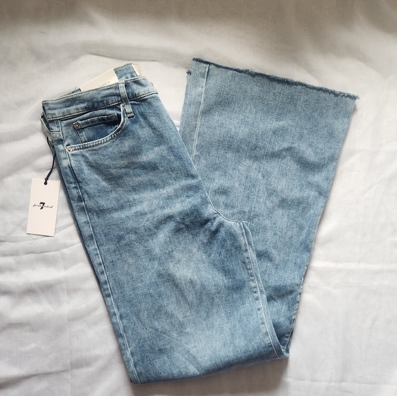 7 FOR ALL MANKIND Ultra High Rise Jo size 31 Jeans - Picture 3 of 14